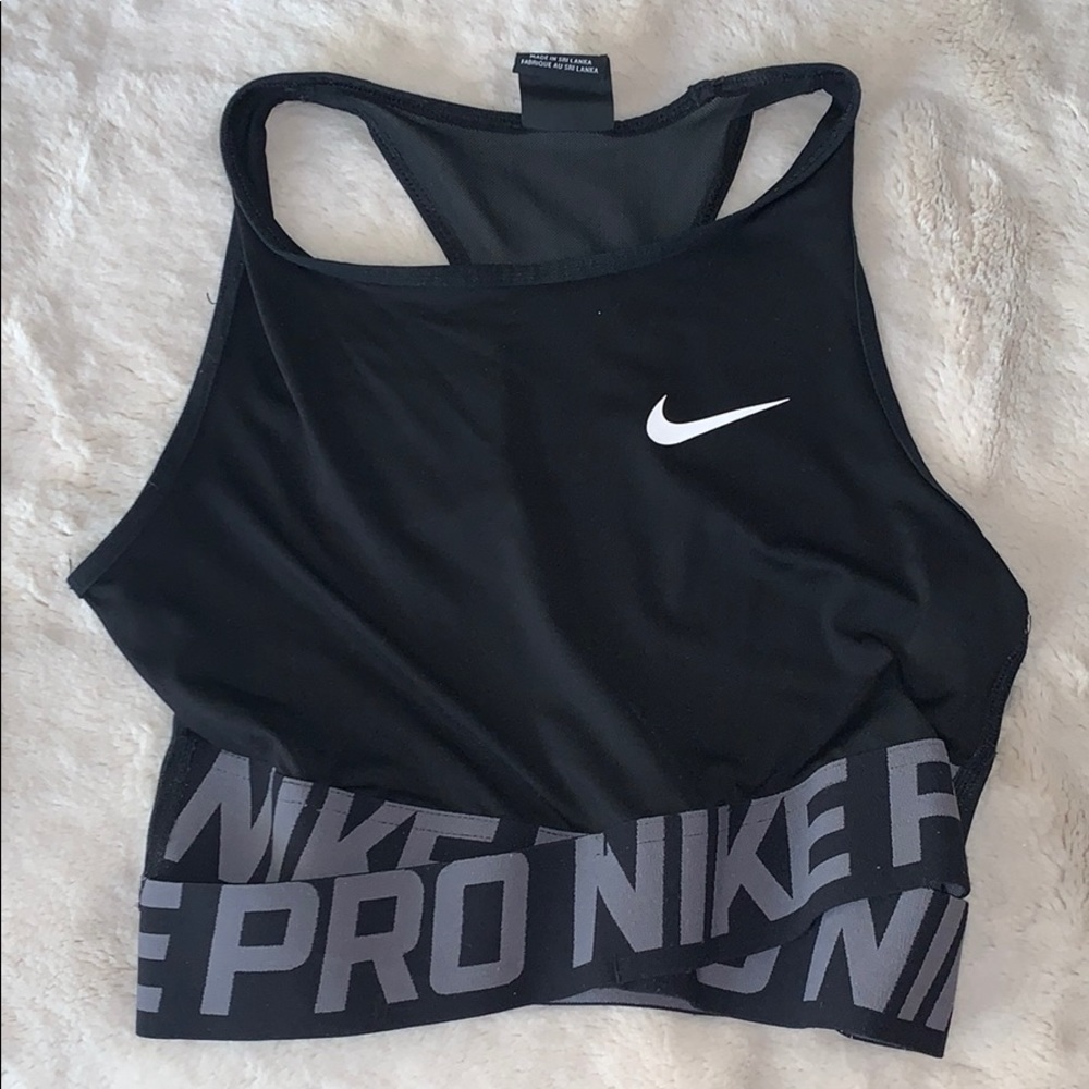 Black Nike Pro top